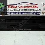 VOLKSWAGEN TİGUAN ÇIKMA ORJİNAL CD ÜNİTESİ VE TEYP 3Q0 035 819B