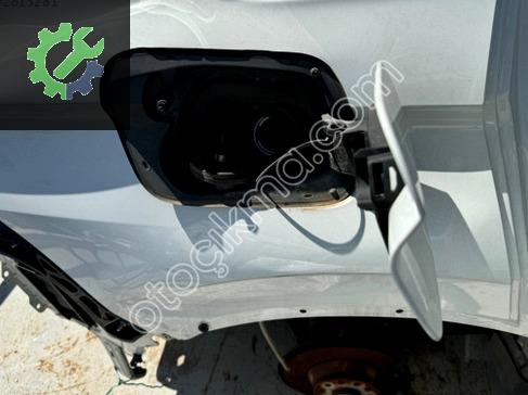 Volkswagen Tiguan Depo Kapağı çıkma parça