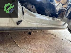 VOLKSWAGEN TİGUAN ÇIKMA SAG ALT MARŞBİYEL KESME