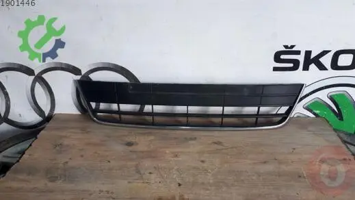 Volkswagen Tiguan 2022 Çıkma Tampon Orta Izgara 5N0853677E