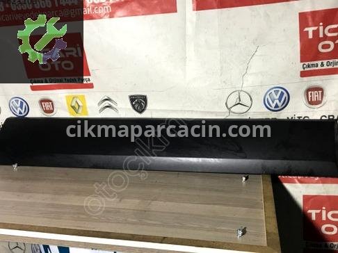 Volkswagen Tiguan Sol Arka Kapı çıkma parça