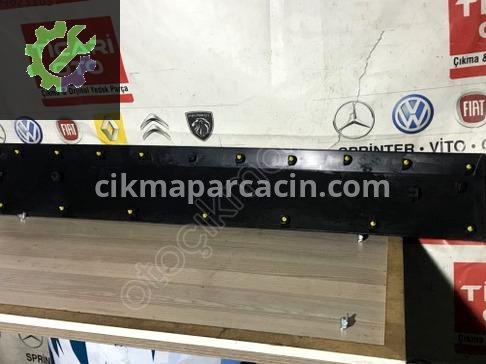 Volkswagen Tiguan Sol Arka Kapı çıkma parça