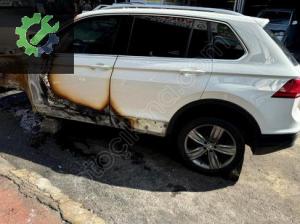 VOLKSWAGEN TİĞUAN SOL ARKA KAPI ÇIKMA ORJİNAL BEYAZ (2. Adet)