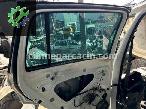 Volkswagen Tiguan Cam Krikosu çıkma parça
