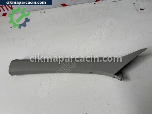 Volkswagen Tiguan Ön Cam çıkma parça