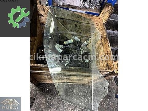 Volkswagen Tiguan Sol Ön Kapı Camı çıkma parça