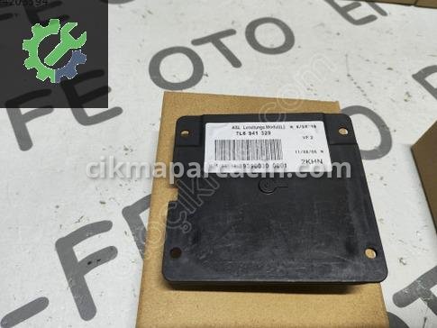 Volkswagen Touareg Far Beyni 7L6941329 çıkma parça