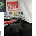 Volkswagen Transporter 7E0907379G ABS beyni