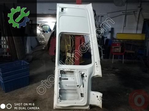 Volkswagen Transporter bagaj kapısı