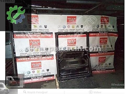 Volkswagen Transporter Sağ Sürgülü Kapı çıkma parça