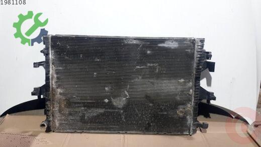 Volkswagen Transporter Su Radyatörü çıkma parça