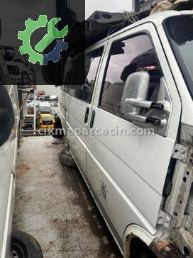 Volkswagen Transporter Sağ Ön Kapı çıkma parça