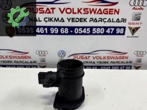 VOLKSWAGEN TRANSPORTER T.4 2.5TDİ ÇIKMA HAVA AKIŞ SENSÖRÜ