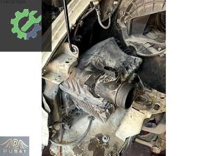 VOLKSWAGEN TRANSPORTER T4 2.5TDİ ÇIKMA HAVA FİLİTRE KUTUSU
