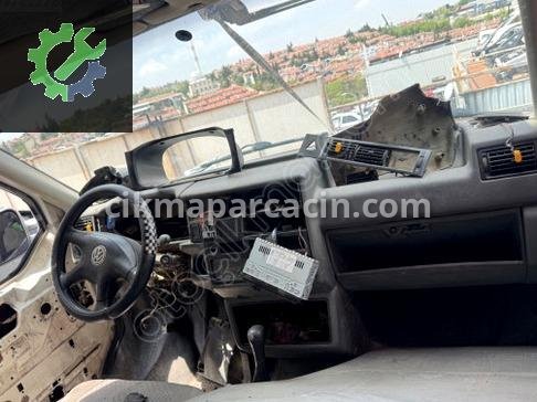 Volkswagen Transporter Komple Torpido çıkma parça