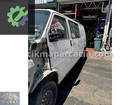 Volkswagen Transporter Sağ Ön Kapı çıkma parça