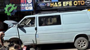 VOLKSWAGEN TRANSPORTER T4 ÇIKMA ORJİNAL DİREKSİYON KUTUSU (2. Adet)