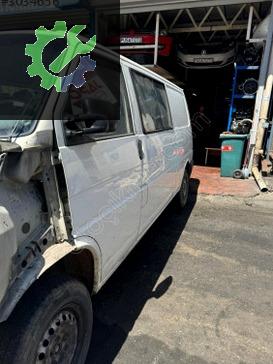 VOLKSWAGEN TRANSPORTER T4 ÇIKMA SAG SOL ÖN KAPI
