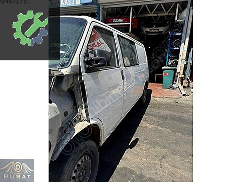 VOLKSWAGEN TRANSPORTER T4 ÇIKMA SOL ÖN KAPI
