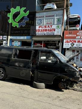 Volkswagen Transporter Tavan çıkma parça