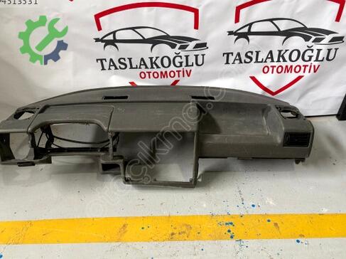 Volkswagen Transporter Torpido çıkma parça