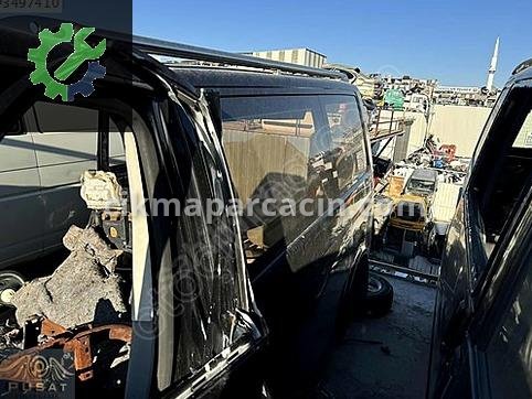 Volkswagen Transporter Arka Çamurluk çıkma parça