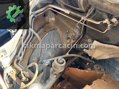 Volkswagen Transporter Klima Boruları çıkma parça