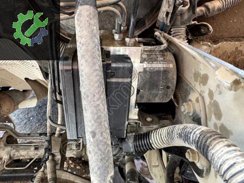 Volkswagen Transporter ABS Beyni çıkma parça