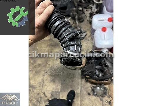 Volkswagen Transporter Turbo Borusu çıkma parça