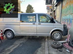 VOLKSWAGEN TRANSPORTER T6 SAG DUVAR ARKA ÇAMURLUK
