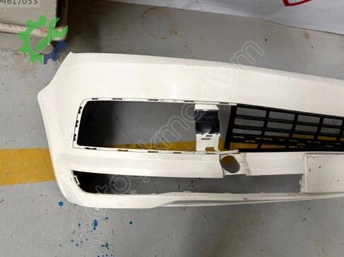 Volkswagen Transporter Ön Tampon 7E5807221D çıkma parça