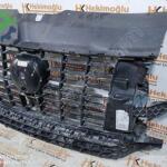 VOLKSWAGEN TRANSPORTER T7 PANJUR ALT PLASTİK PANJUR BRAKETİ MAKY