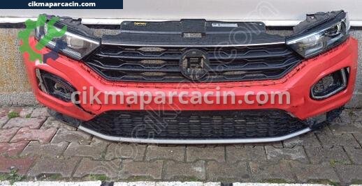 Volkswagen Passat Ön Tampon çıkma parça