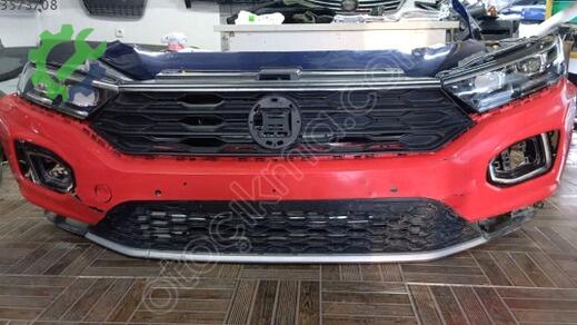 Volkswagen Passat Ön Tampon çıkma parça