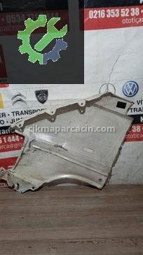 Volkswagen Volt Sağ Ön Çamurluk çıkma parça