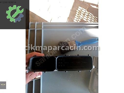 Volkswagen Golf Beyin 03C906016 çıkma parça