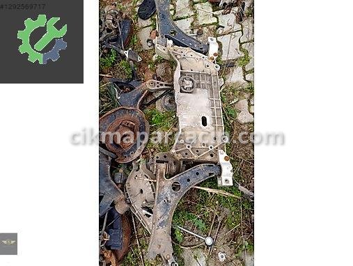 Volkswagen Caddy Radyatör Traversi 1K01993696 çıkma parça