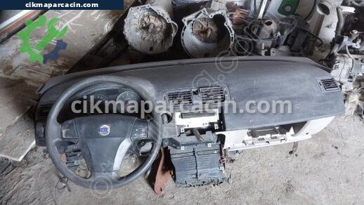 Volvo S40 Göğüslük çıkma parça