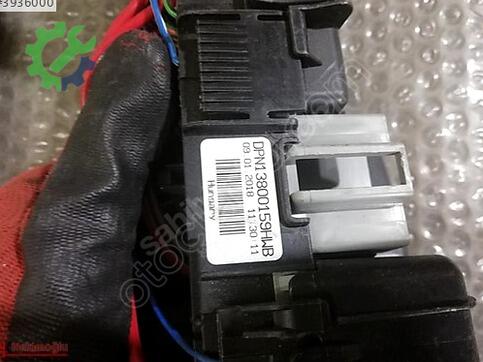 Volvo S60 DPN13800159HWB çıkma parça