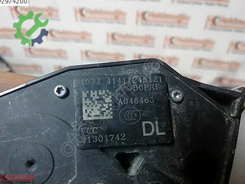 Volvo S60 245121 çıkma parça