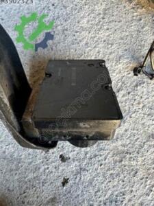 Volvo S60 ABS Beyni 30643982 Çıkma