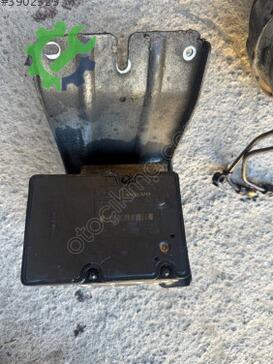 Volvo S60 ABS Beyni 30643982 çıkma parça