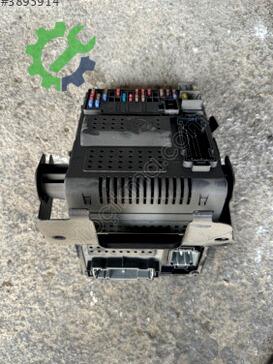 Volvo XC90 Beyni 30682981 çıkma parça