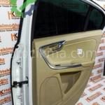 VOLVO S60 SAĞ ARKA KAPI BEYAZ HATASIZ BOYASIZ