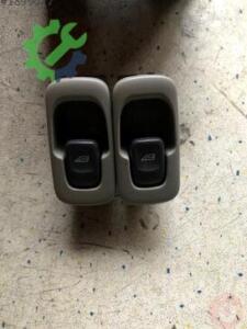 Arka Cam Düğmesi Volvo S80 2000-2006 Çıkma