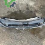 Volvo S80 Cam Önü Izgarası Çıkma