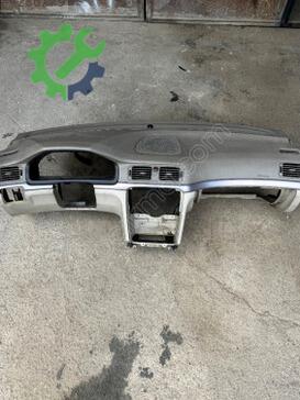 Volvo S80 Göğüs çıkma parça
