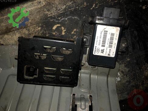 Volvo S80 XENON Far çıkma parça