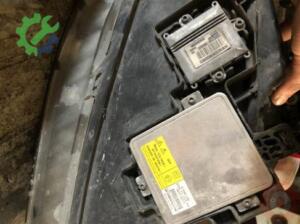 Volvo S80 2006-2013 Çıkma Far Beyni