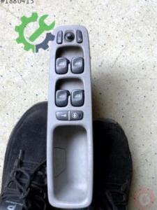 Sol Cam Düğmesi Volvo S80 2000-2006 Çıkma